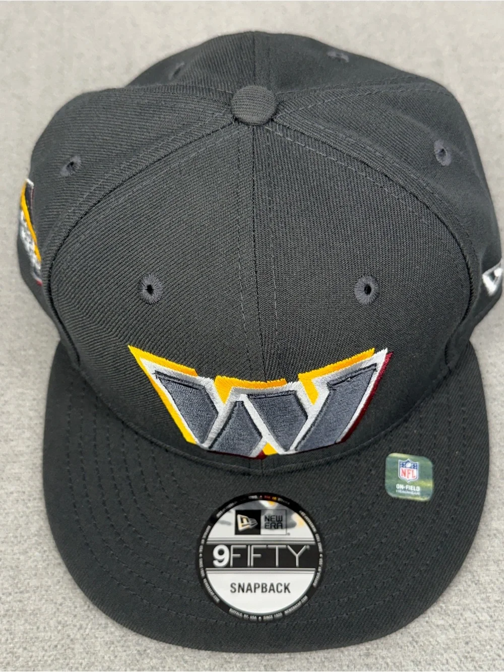 New Era Washington Commanders Hat NFL Draft 9Ffity Snapback Graphite Side Patch